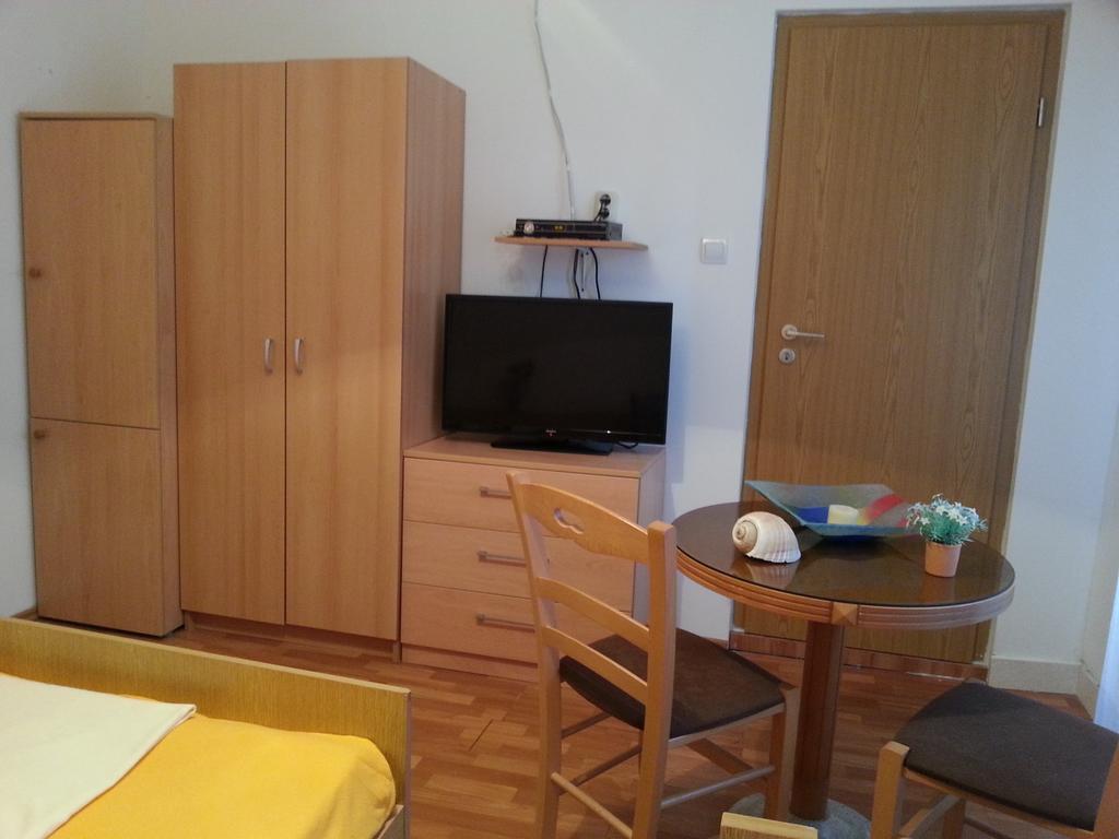 Apartments Previsic تْسافتات الغرفة الصورة