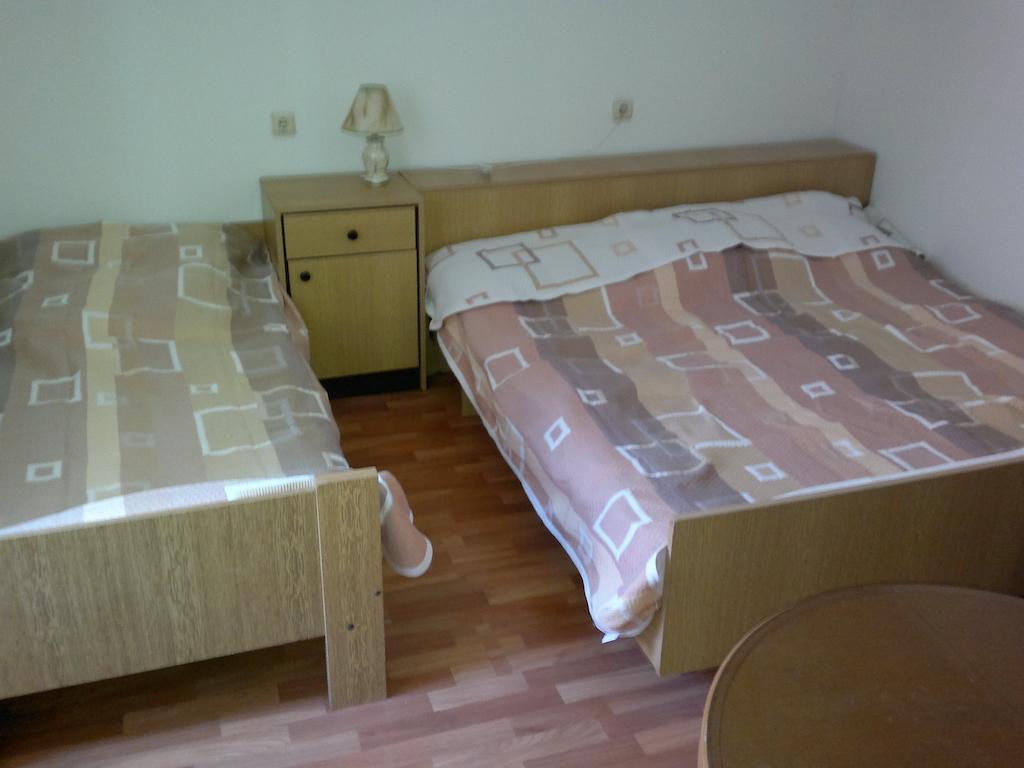 Apartments Previsic تْسافتات الغرفة الصورة